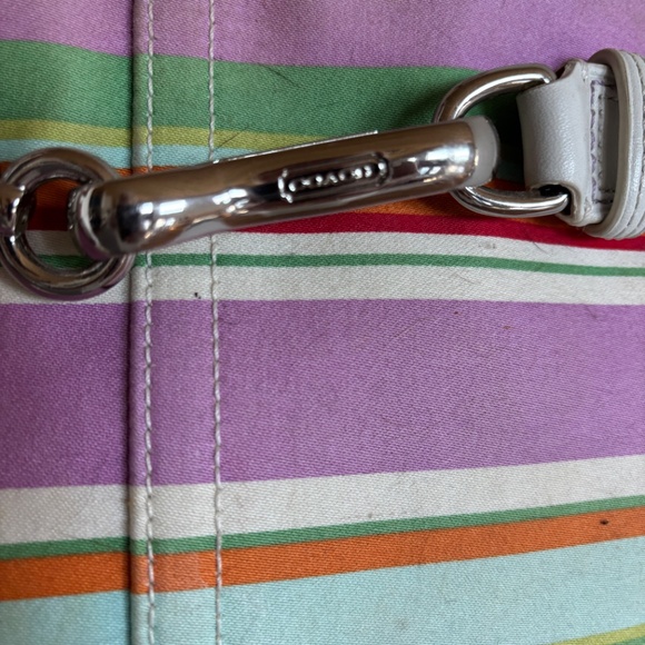 Vintage Stripe Coach Handbag & wristlet - Picture 5 of 8